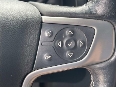 Used 2018 GMC Yukon SLT image 40