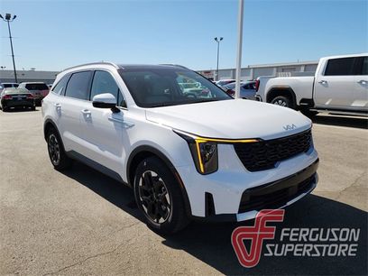 New 2025 Kia Sorento S w/ Panoramic Sunroof Package