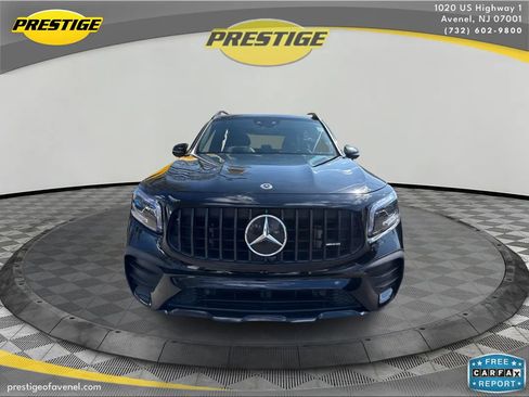 Used 2023 Mercedes-Benz GLB 35 AMG 4MATIC image 2