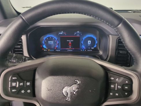 Used 2025 Ford Bronco Badlands AWD/4WD image 34