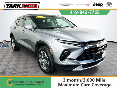 Used 2024 Chevrolet Blazer LT w/ Driver Confidence Package AWD/4WD image 1