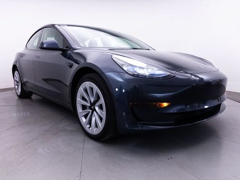 Used 2023 Tesla Model 3 Standard Range RWD image 10