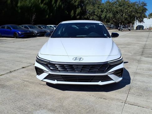 New 2026 Hyundai Elantra Sport image 2