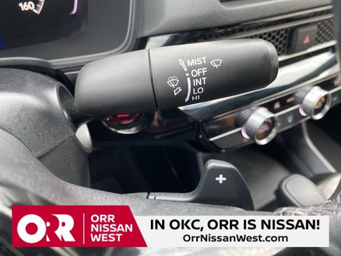 Used 2025 Honda Civic Sport image 29