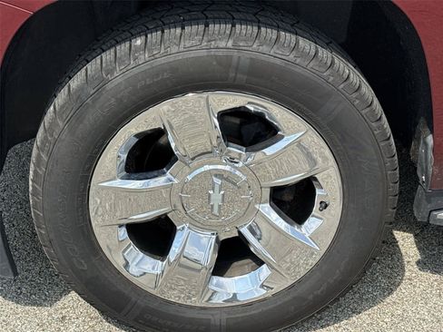 Used 2020 Chevrolet Tahoe Premier AWD/4WD image 12