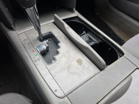 Used 2011 Toyota Camry LE w/ LE Extra-Value Pkg image 23