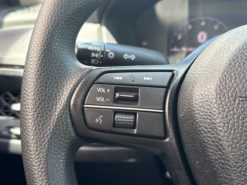 Used 2024 Honda Accord EX image 12