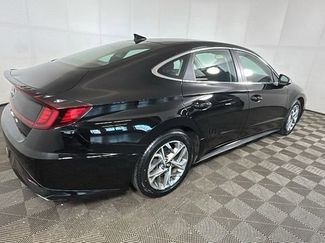 Used 2023 Hyundai Sonata SEL FWD video 3