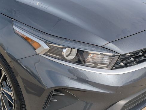 Certified 2024 Kia Forte LXS w/ LXS Technology Package image 10