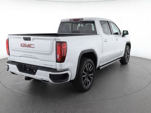 Used 2022 GMC Sierra 1500 Denali AWD/4WD image 4
