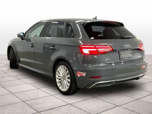 Used 2017 Audi A3 e-tron Premium image 13