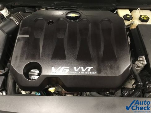 Used 2016 Chevrolet Impala LT FWD image 40