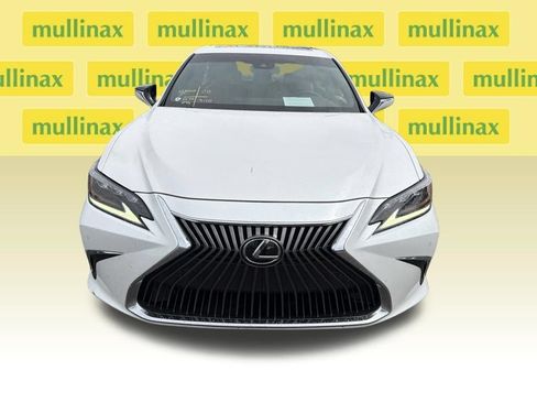 Used 2020 Lexus ES 350 w/ Accessory Package 2 FWD image 2