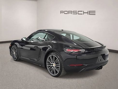 Certified 2024 Porsche 718 Cayman w/ Premium Package RWD image 3
