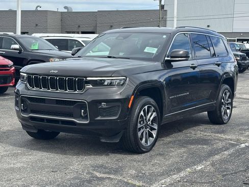 Used 2023 Jeep Grand Cherokee L Overland AWD/4WD image 7