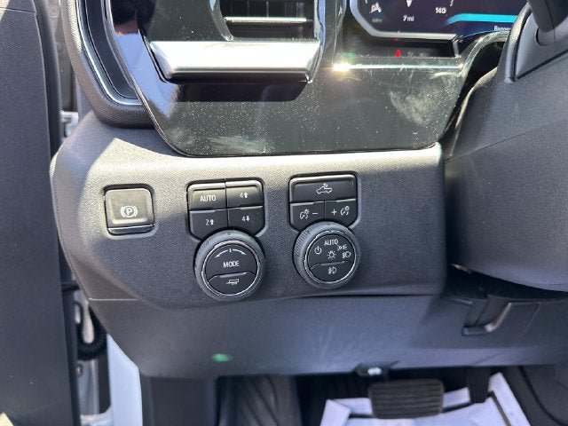 New 2026 Chevrolet Silverado 1500 RST w/ Z71 Off-Road Package AWD/4WD image 17