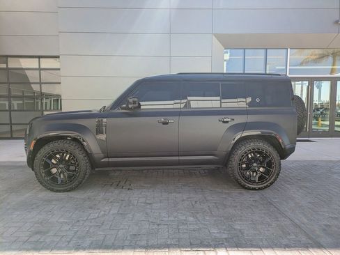 New 2026 Land Rover Defender 110 OCTA image 7