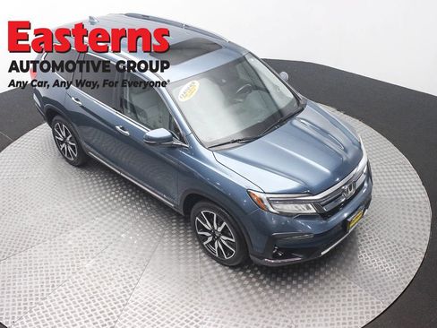Used 2019 Honda Pilot Touring image 3