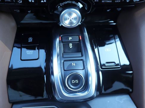 Used 2024 Acura MDX SH-AWD w/ Technology Package image 41