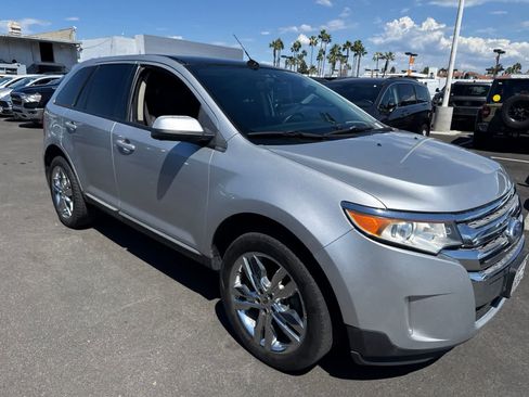 Used 2014 Ford Edge SEL w/ Equipment Group 205A FWD image 10