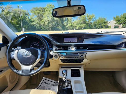 Used 2014 Lexus ES 350 FWD image 23