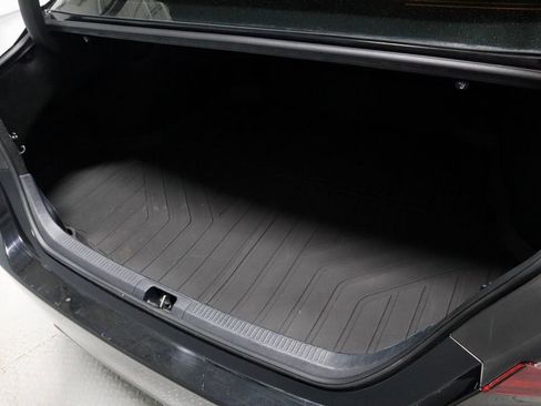 Used 2024 Toyota Camry XSE FWD image 15