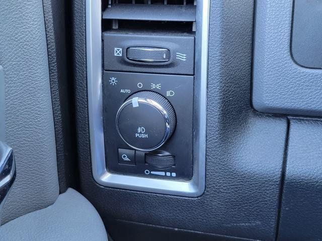 Used 2015 RAM 1500 Big Horn AWD/4WD image 19