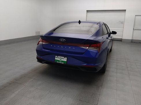 Used 2023 Hyundai Elantra SEL FWD image 7