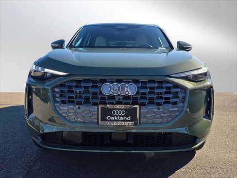 New 2025 Audi Q5 Prestige image 8