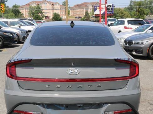 Used 2021 Hyundai Sonata SE FWD image 6