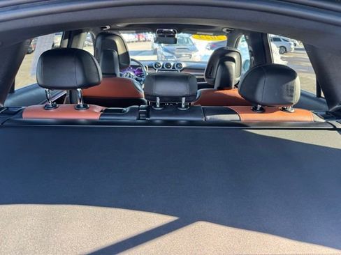 Used 2024 Mercedes-Benz GLC 300 4MATIC image 10