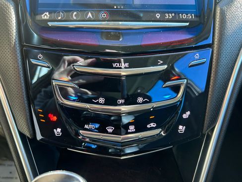 Used 2019 Cadillac XTS Luxury image 15