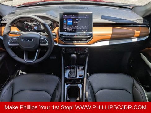 Certified 2025 Jeep Compass Limited w/ Sun & Sound Group AWD/4WD image 14