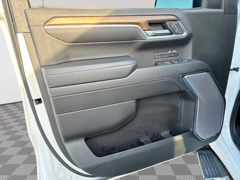 Certified 2024 Chevrolet Silverado 1500 High Country w/ High Country Premium Package image 23
