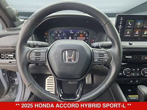 Used 2025 Honda Accord Sport image 25