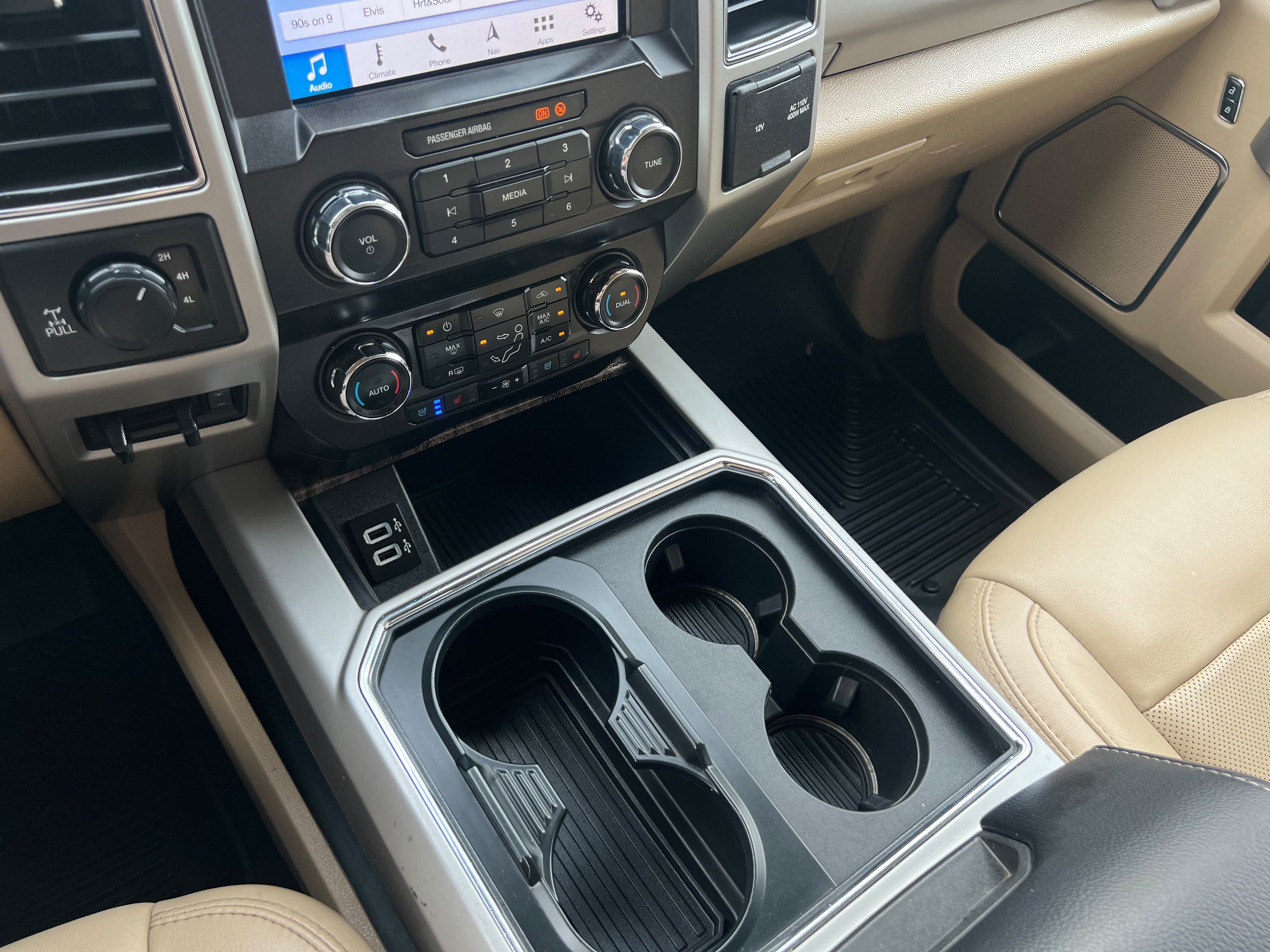 Used 2019 Ford F250 Lariat w/ Lariat Ultimate Package AWD/4WD image 24