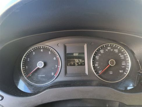 Used 2014 Volkswagen Jetta SE image 8