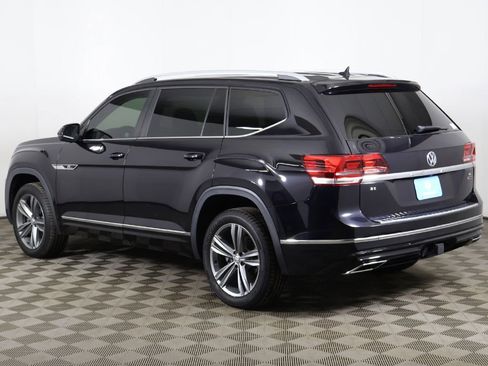 Used 2019 Volkswagen Atlas SE w/ Panoramic Sunroof Package image 11