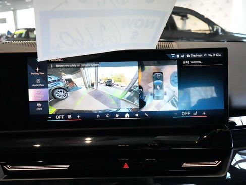 New 2026 BMW 530i xDrive w/ Premium Package AWD/4WD image 12