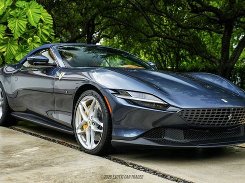 Used 2026 Ferrari Roma Spider RWD image 19