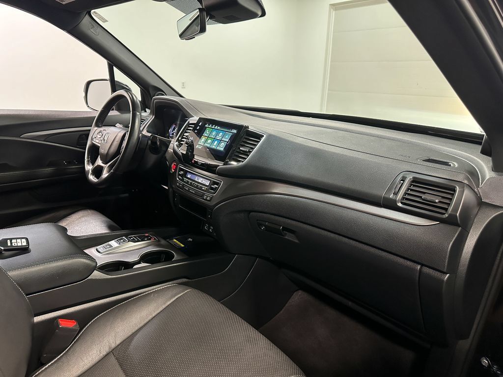 Used 2024 Honda Passport EX-L image 17