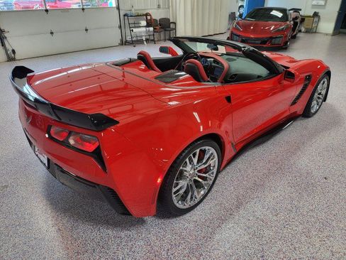 Used 2017 Chevrolet Corvette Z06 w/ Z07 Performance Package image 4