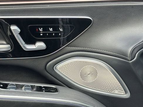 Certified 2023 Mercedes-Benz EQS 580 4MATIC Sedan image 18