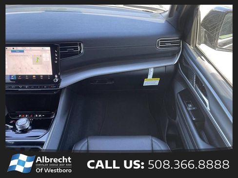 New 2026 Jeep Grand Wagoneer Limited w/ Premium Group II AWD/4WD image 18
