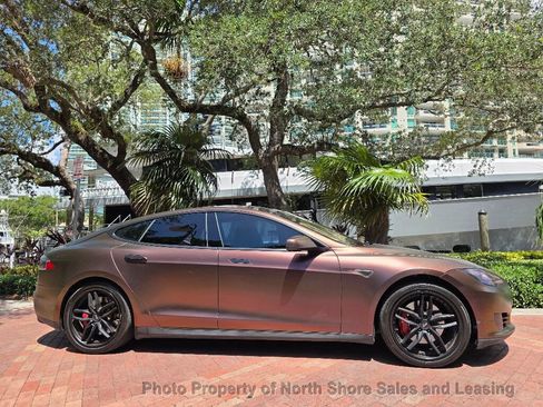 Used 2013 Tesla Model S RWD image 2
