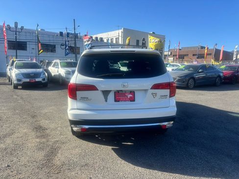 Used 2016 Honda Pilot Touring image 8
