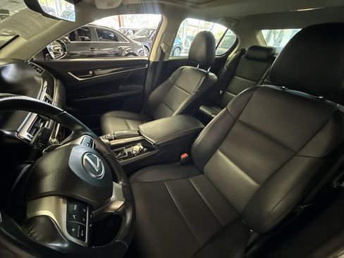 Used 2016 Lexus GS 200t RWD image 17