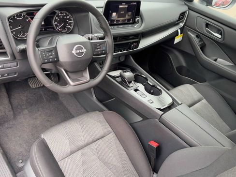 New 2026 Nissan Rogue SV w/ Cold Weather Package FWD image 18