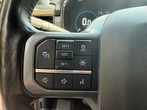 Used 2022 Ford F150 Lariat w/ Equipment Group 502A High AWD/4WD image 18
