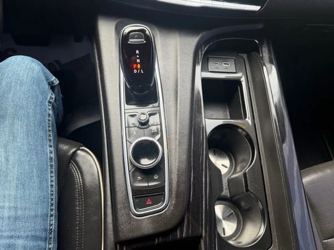 Used 2021 Cadillac Escalade ESV Sport w/ Driver Assist Tech Package image 24